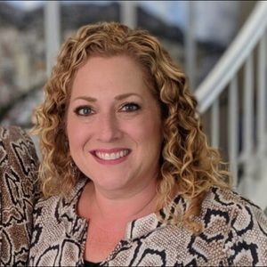 Meet your Posher, Sara